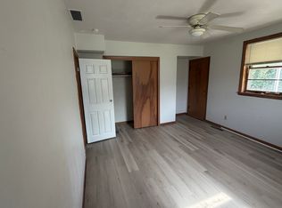 1012 N Summit St #D, Iowa City, IA 52245