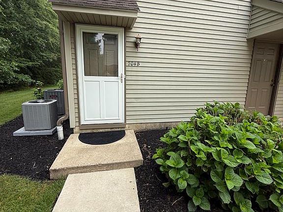 2nd image of 704B Harwood Ct