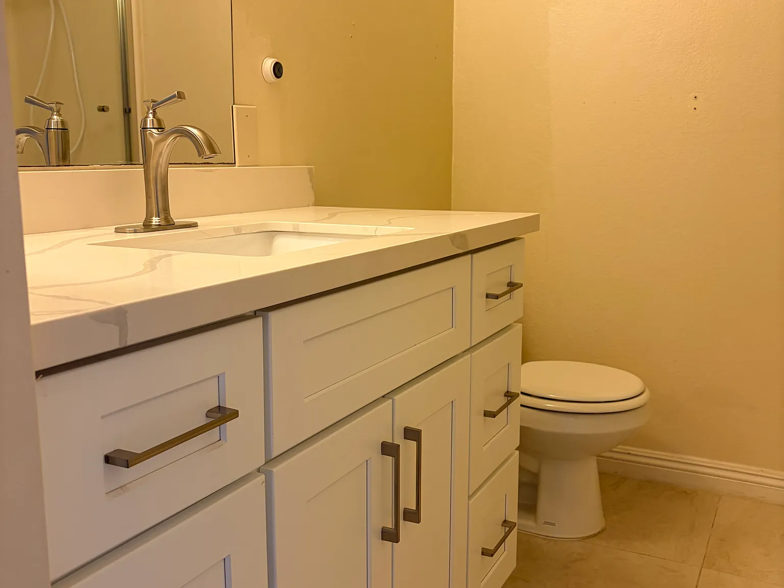 2 bed, 1.5 bath, 950 sqft, $2,650 — Photo 4