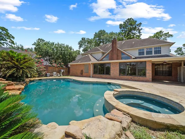 5406 Autumn Breeze Ct, Spring, TX 77379