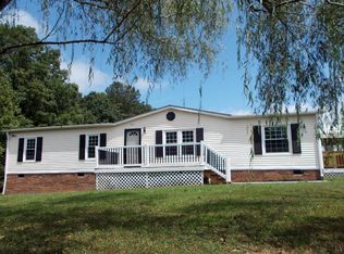 4468 Scott Jacobs Memorial Dr, Hurt, VA 24563