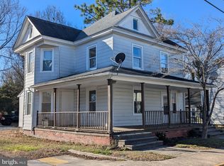 424 E East St, Delmar, MD