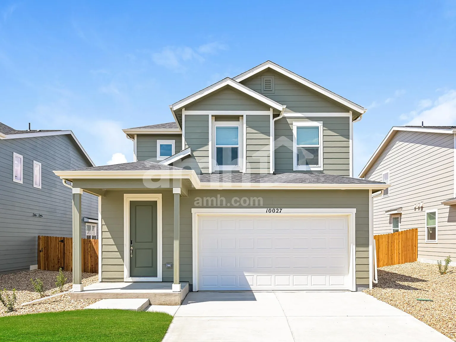 4 bed, 2.5 bath, 2133 sqft, $3,090 — Photo 1