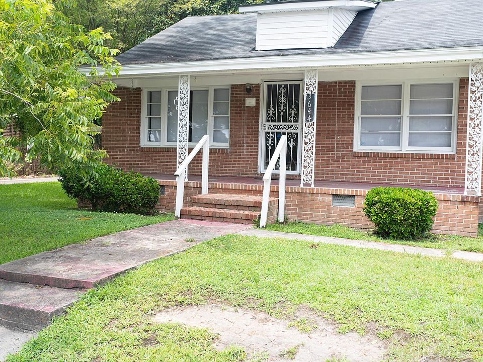 1st image of 3644 Cameron St