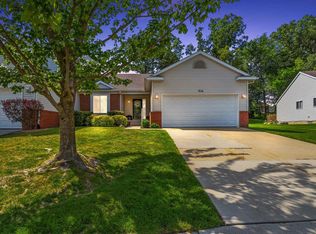 916 Spirea, Howell, MI 48843