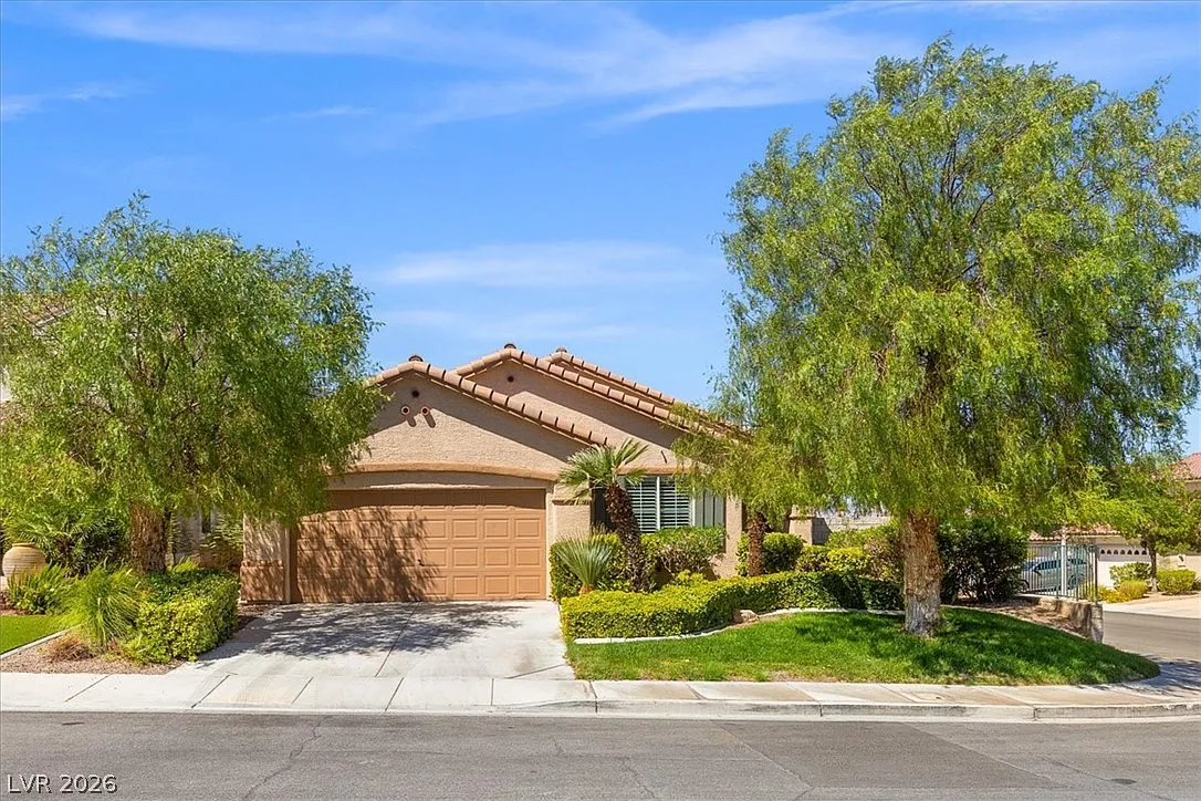 3 bed, 2.0 bath, 1508 sqft, $2,495 — Photo 1