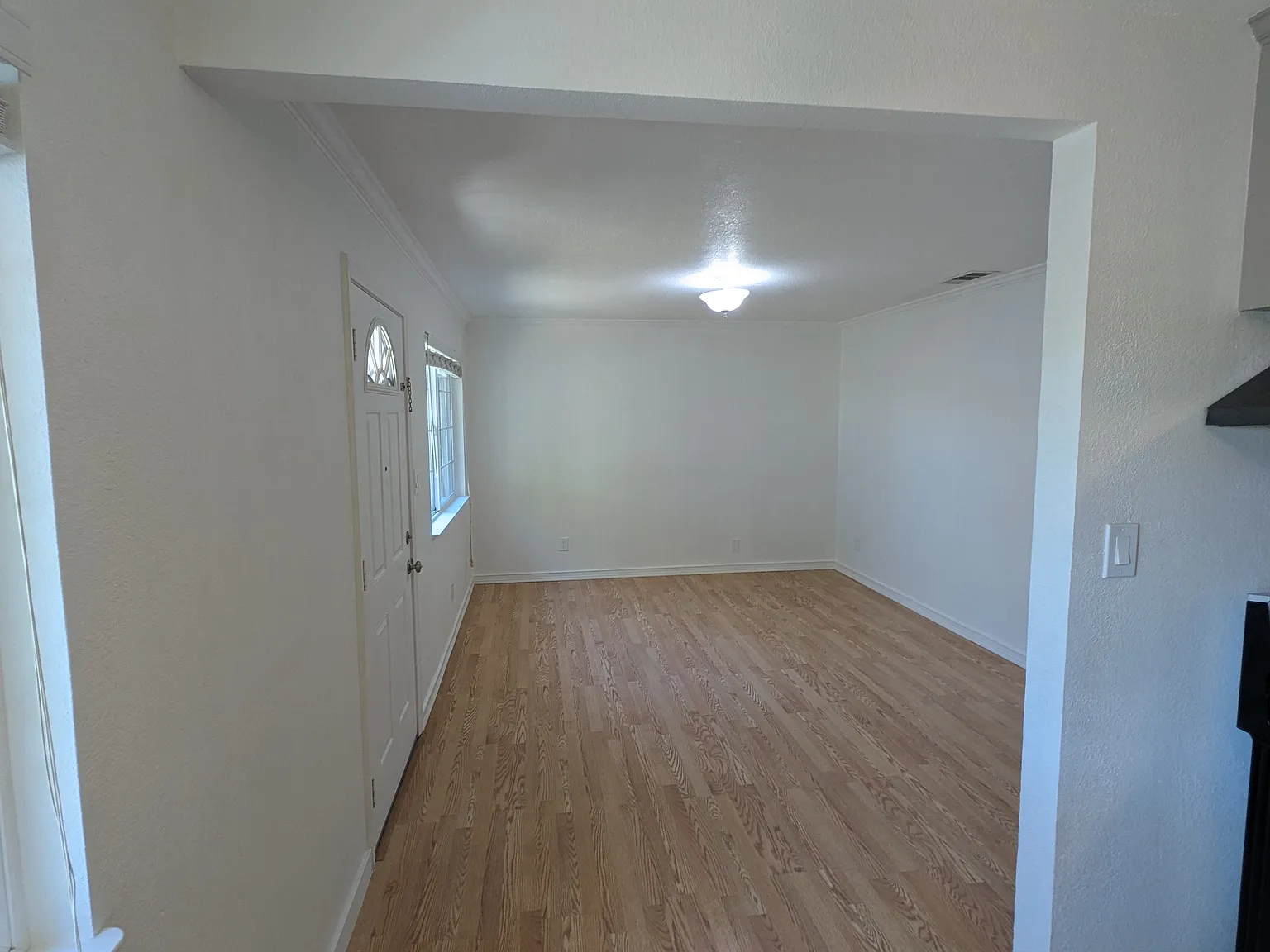 2 bed, 740 sqft, $1,850 — Photo 4
