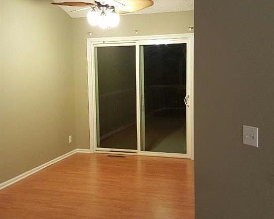5th image of 8718 S 138th St