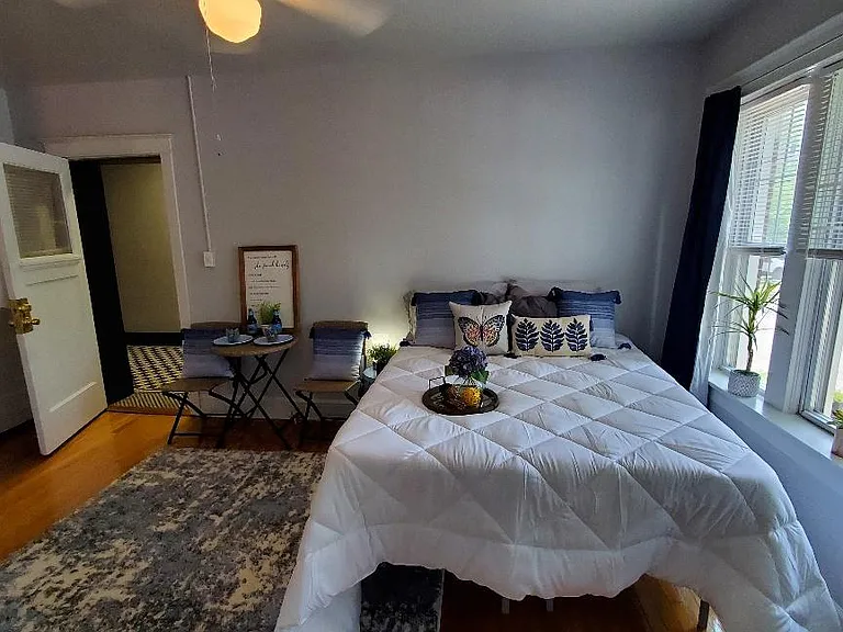 4433 Pershing Ave #101 — Photo 27