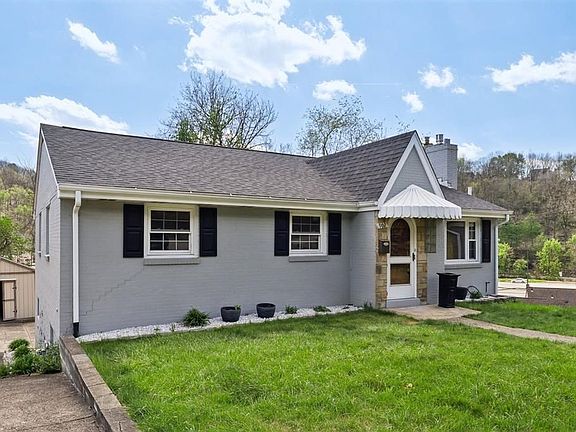 3rd image of 902 Marjorie Dr