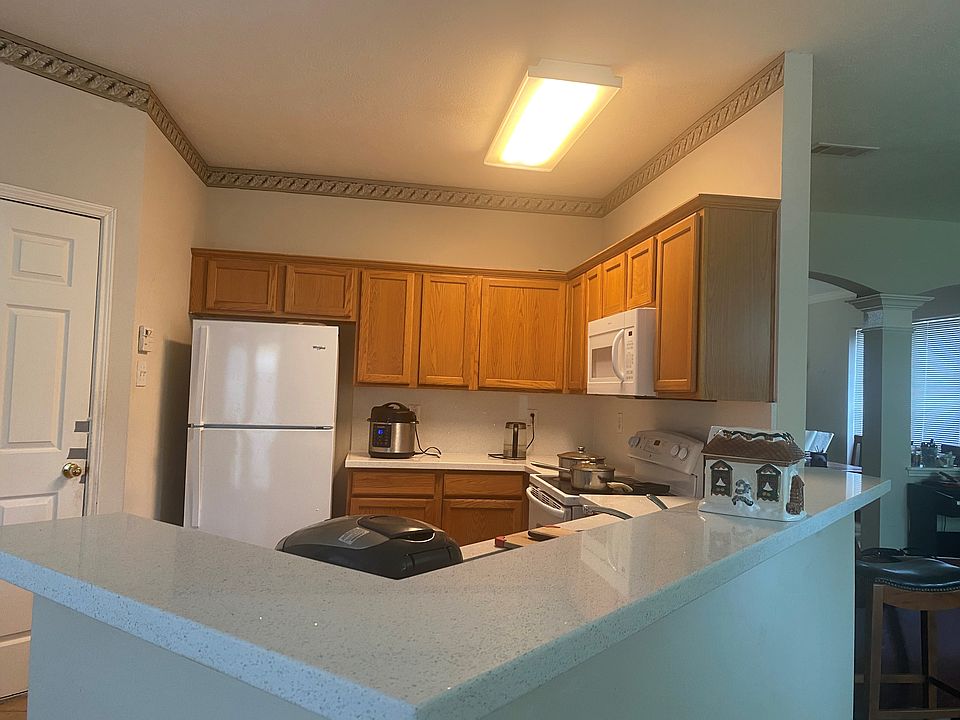 1st image of 6406 Old Oaks Blvd