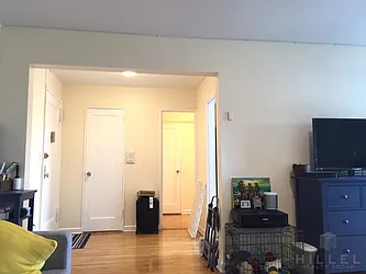 Rented by Hillel Realty Group