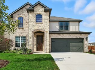 924 Schuberts Rd, Justin, TX 76247