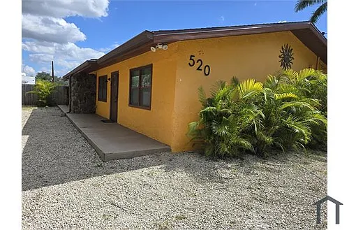 520 Drury Ln Photo 1