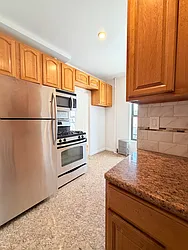 650 Manhattan Avenue