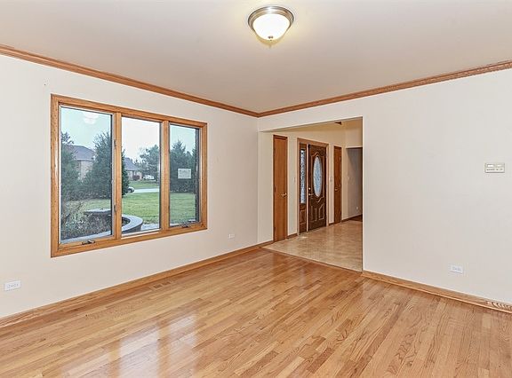2nd image of 17626 Crystal Lake Dr
