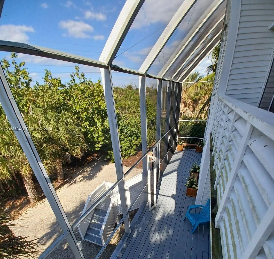 2 bed, 2.5 bath, 1900 sqft, $4,400 — Photo 4