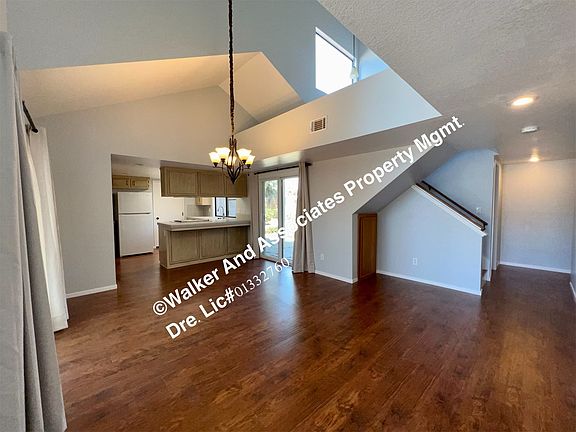 Dining room_09062022