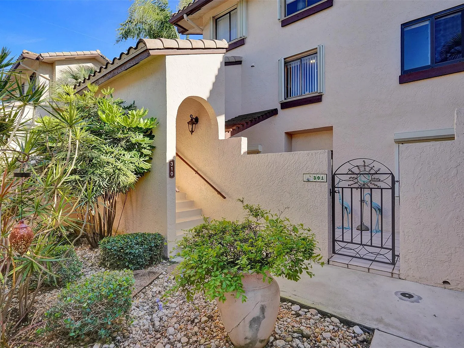 3 bed, 2.5 bath, 1538 sqft, $5,500 — Photo 4