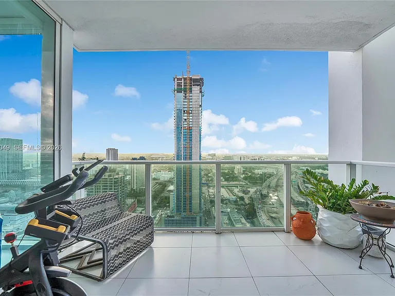 1040 Biscayne Blvd #3306 — Photo 24