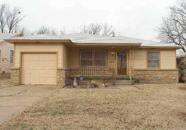 1st image of 929 SW 53rd St