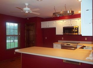4211 Clover Dr, Evansville, IN