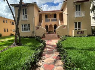 902 Salzedo St APT 1, Miami, FL 33134