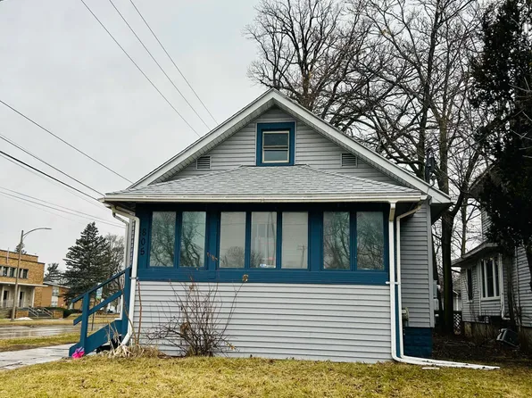 805 N Jenison Ave, Lansing, MI 48915