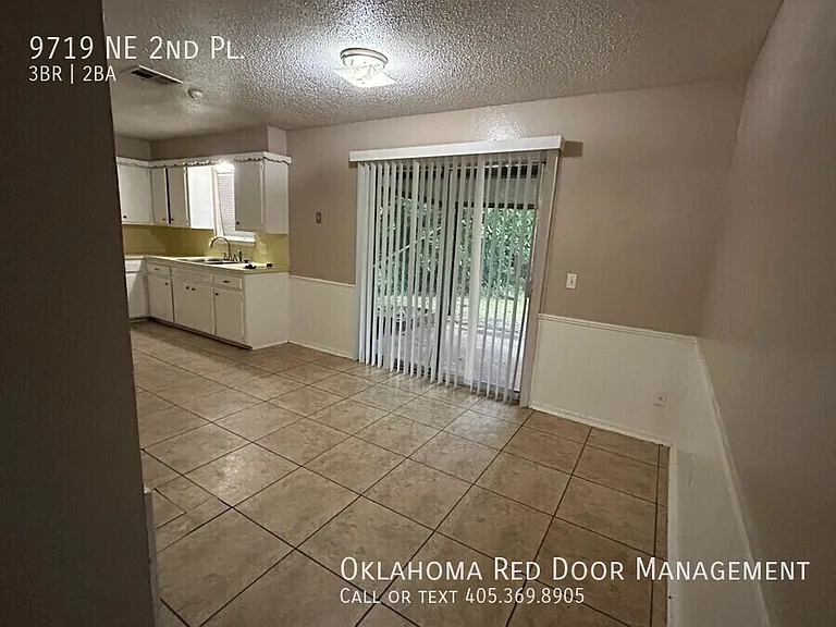 9719 NE 2nd Pl — Photo 4