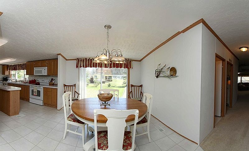 2nd image of 37244 Alabama Dr
