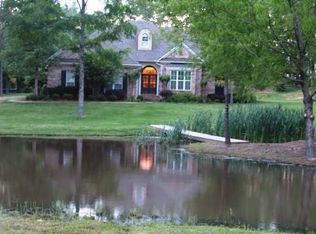 305 Whitetail Ct, Florence, MS 39073