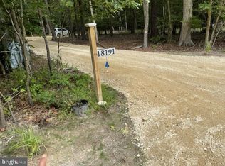 18191 Bowles Rd, Lexington Park, MD 20653