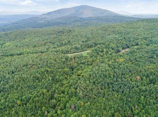 2 Hudson Rd, Canaan, VT 05903