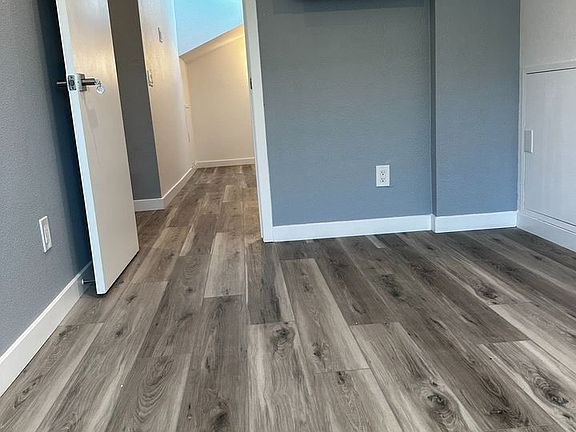 3rd image of 517 Manzanita St #1