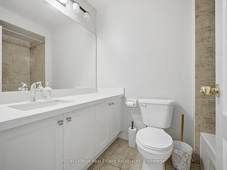 70 Echoridge Dr — Photo 38