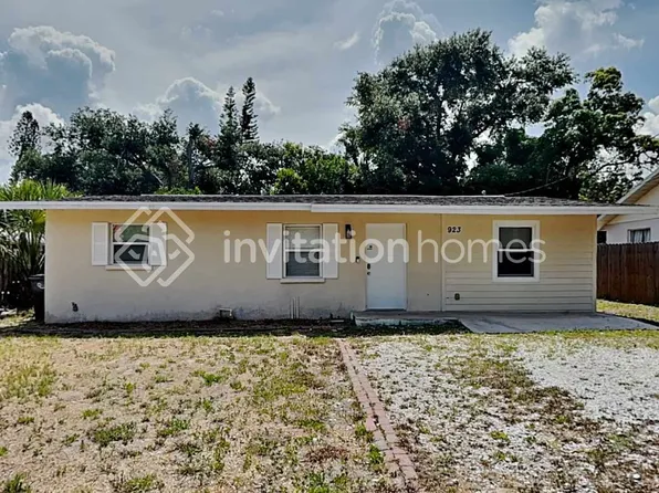 923 38th St W, Bradenton, FL 34205