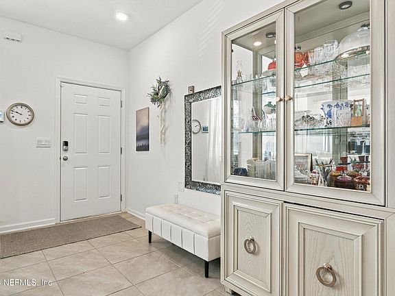 5th image of 8359 Zenith Cir