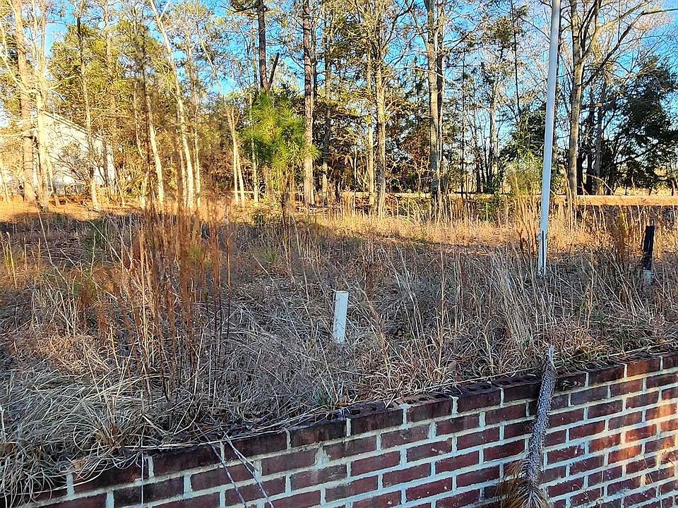 2nd image of 708 Calvary Church Rd