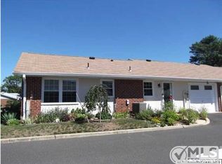 1102B Argyll Cir, Lakewood, NJ