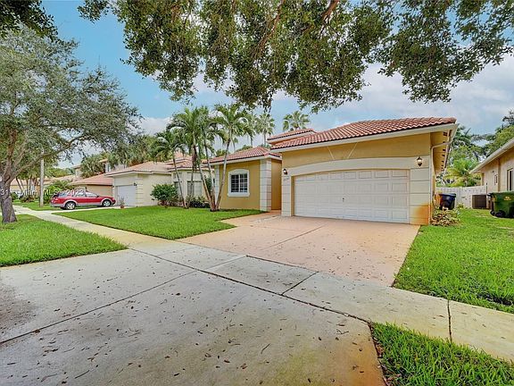 3rd image of 3050 SW 142nd Ave