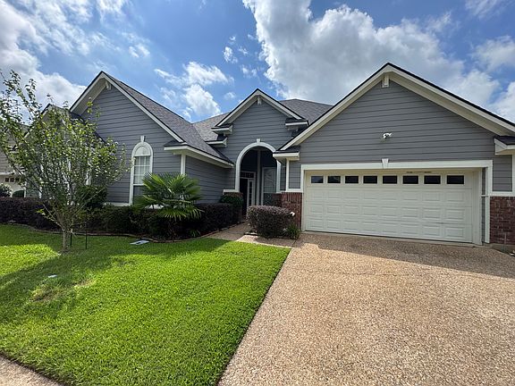 2nd image of 127 Labelle Ln
