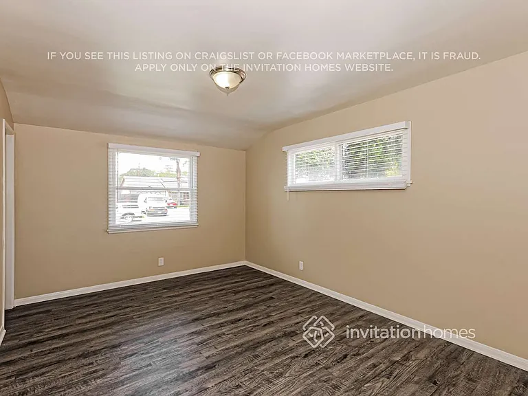 6910 Malibu Dr — Photo 9