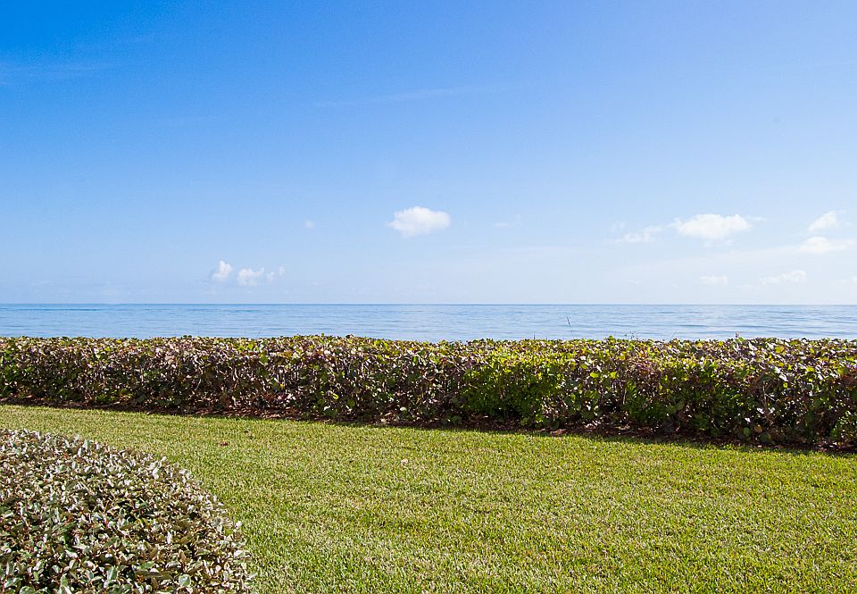 2nd image of 500 Beach Rd