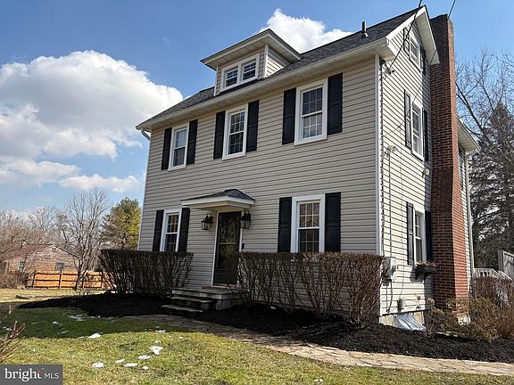 2nd image of 4311 Butler Rd