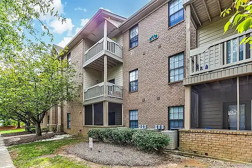 Georgetown Oaks Apartments Photo 1