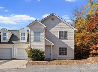5114 Brooktree Dr, Charlotte, NC 28208