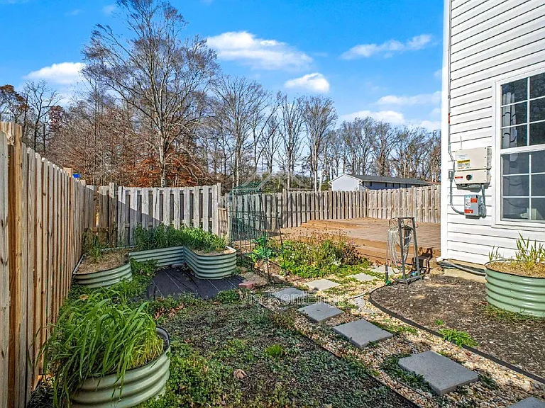 5218 Drakes Ct — Photo 24