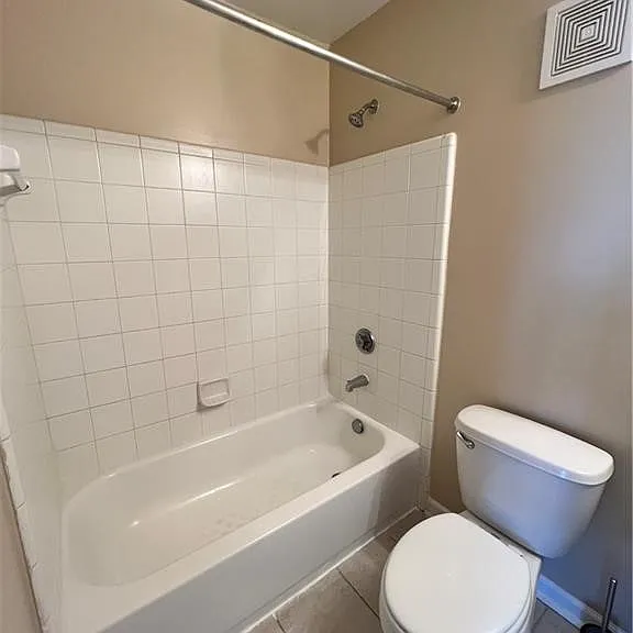 1725 Harvey Mitchell Pkwy S #1923 — Photo 8