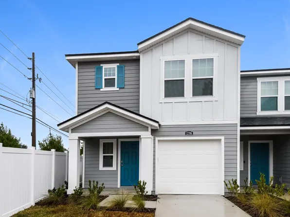 12706 Camden Crossing Dr, Jacksonville, FL 32218