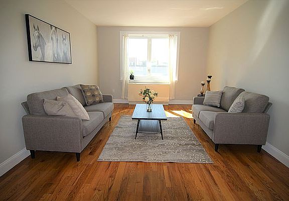 4th image of 20-12 31st St #3H